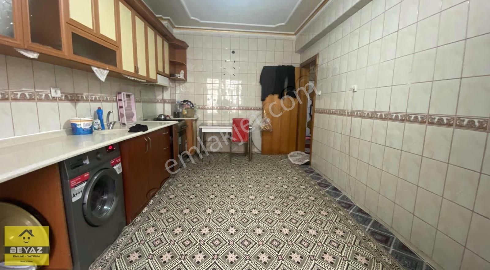 Sultan Mesud Mah Giriş Kat 3+1 Geniş Daire - Görsel 17