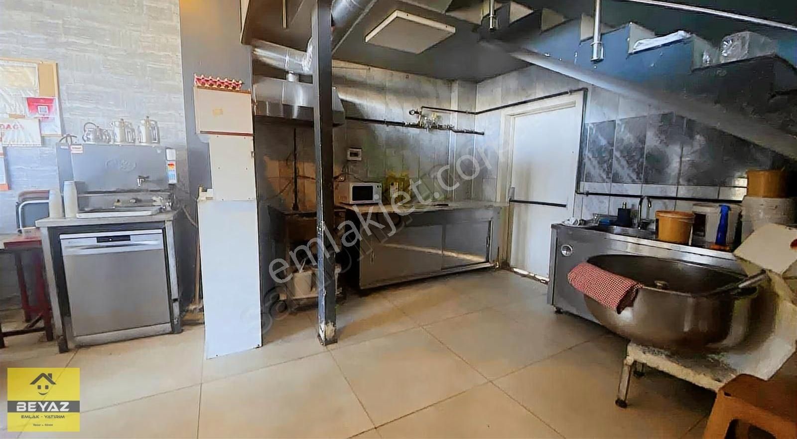 Novaland Avm Karşısında 2 Katlı Satılık Dükkan - Görsel 3