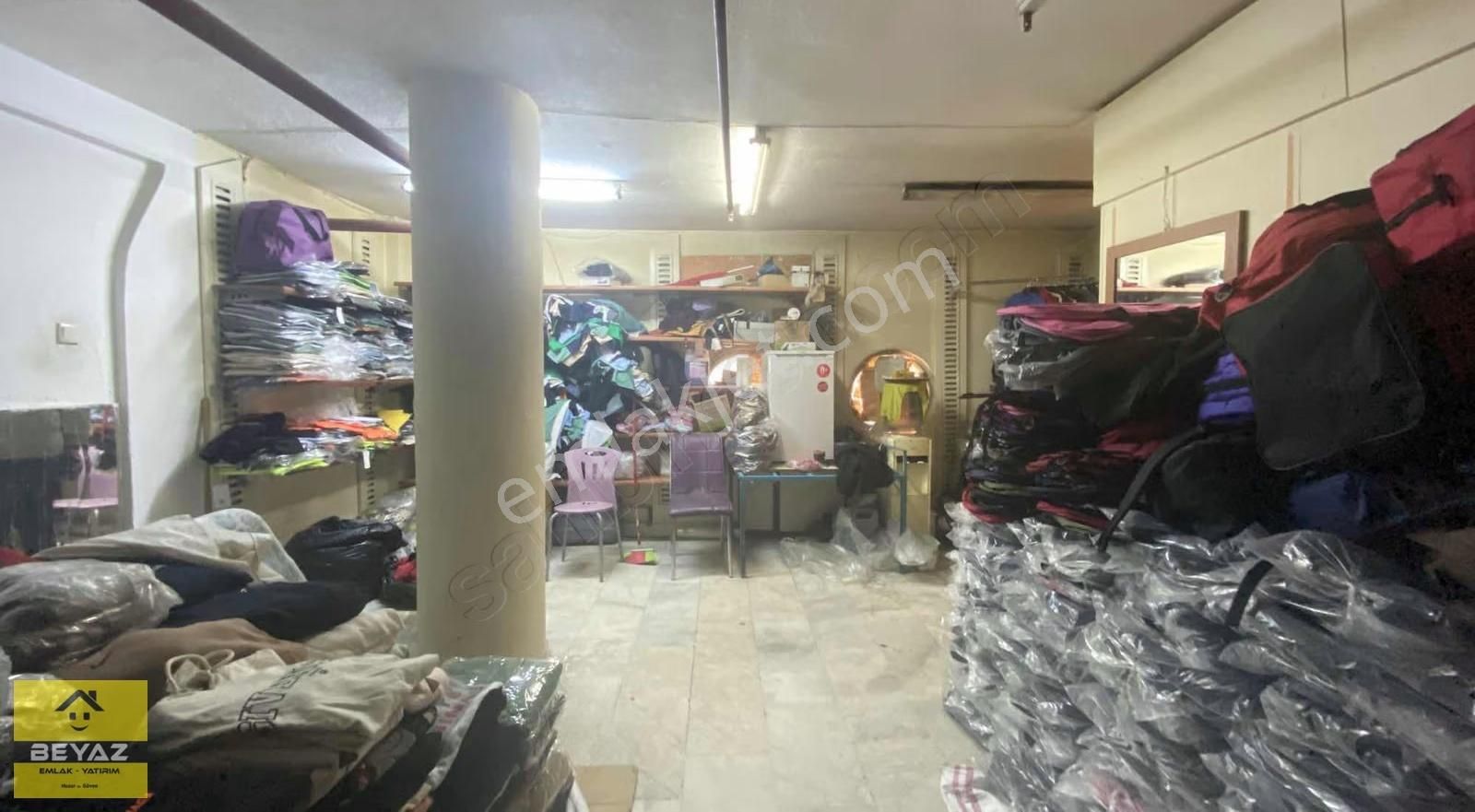 Yatırım Fırsatı Demirci İş Merkezinde 3 Katlı Satılık Dükkan - Görsel 24