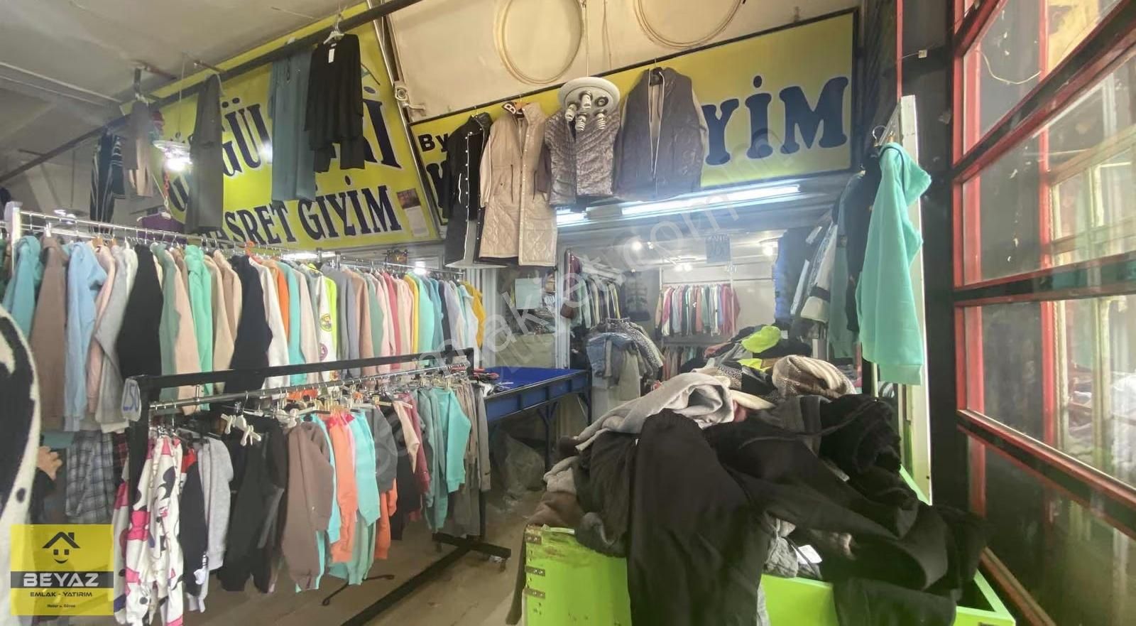 Yatırım Fırsatı Demirci İş Merkezinde 3 Katlı Satılık Dükkan - Görsel 14