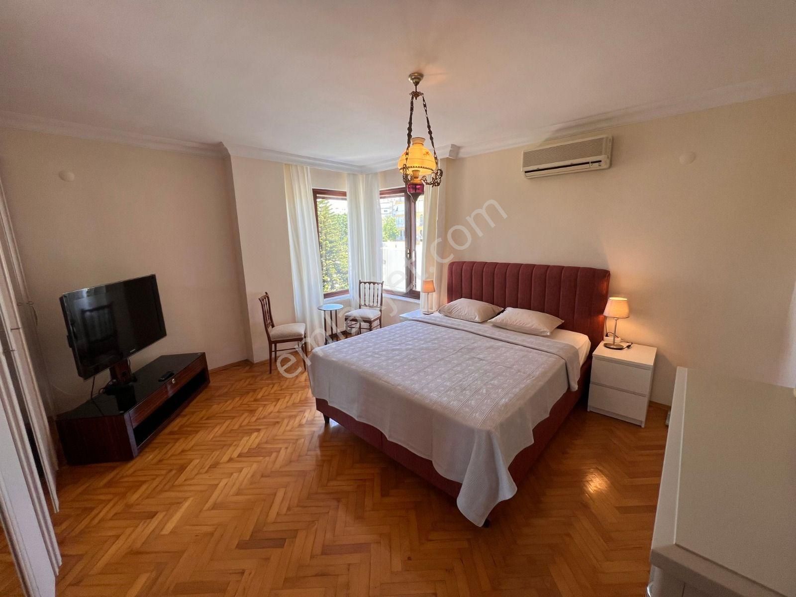 Antalya Işıklar'da Full Deniz Manzaralı Eşyalı Kiralık 3+1 Daire - Görsel 14