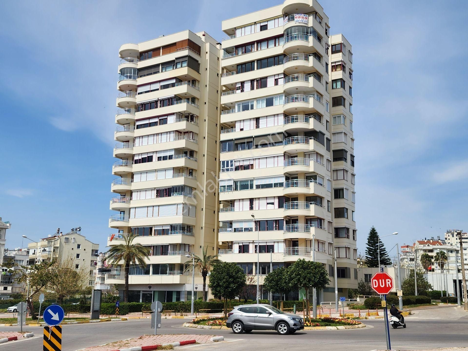 Antalya Işıklar'da Full Deniz Manzaralı Eşyalı Kiralık 3+1 Daire - Görsel 21