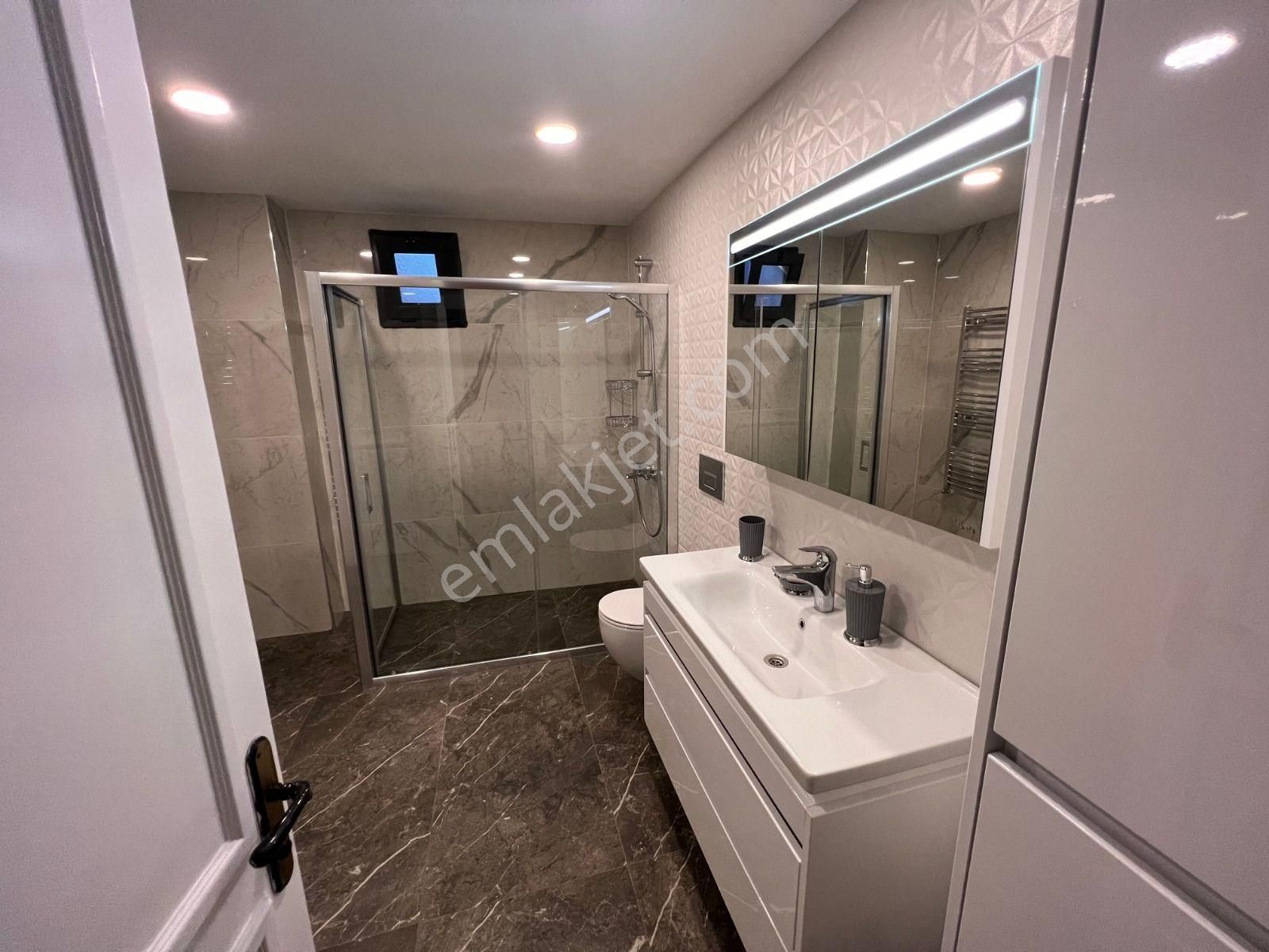 Antalya Işıklar'da Full Deniz Manzaralı Eşyalı Kiralık 3+1 Daire - Görsel 5