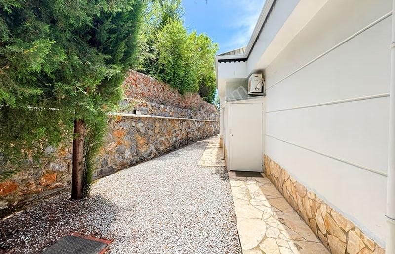 Yaylalıda 1.725 M2 Arsaya Sahip Tek Katlı 2+1 Müstakil Villa - Görsel 23