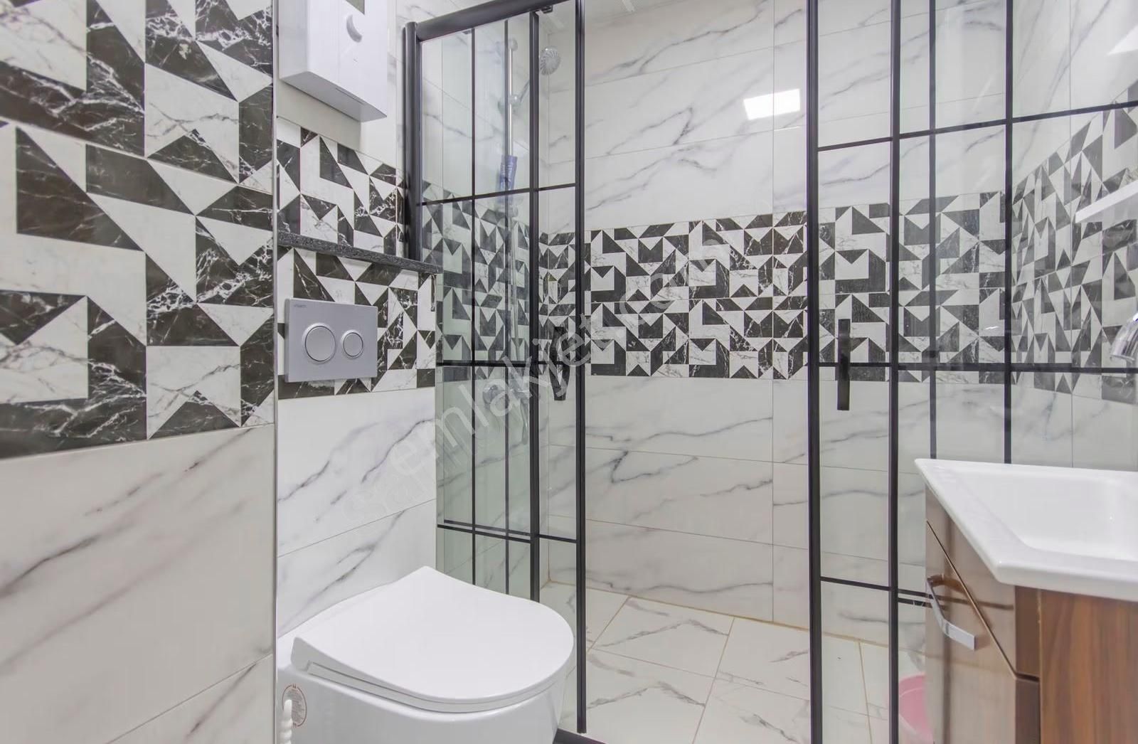Mahmutlar Tomris Residence'ta Eşyalı 1+1 Daire - Görsel 11