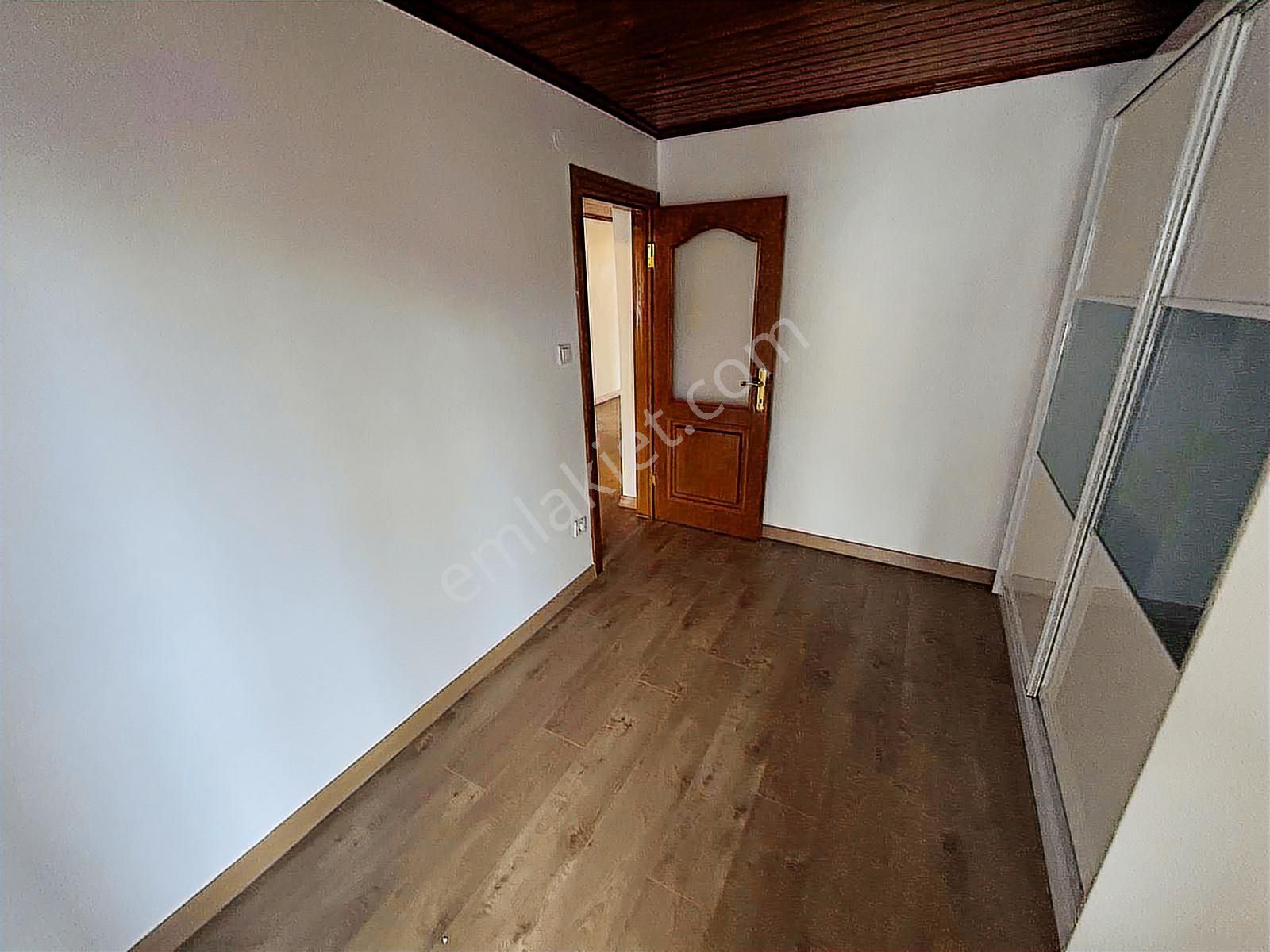 Üsküdar Çengelköy'de Net 108 M2 Teraslı 2+1 Kiralık Daire - Görsel 9