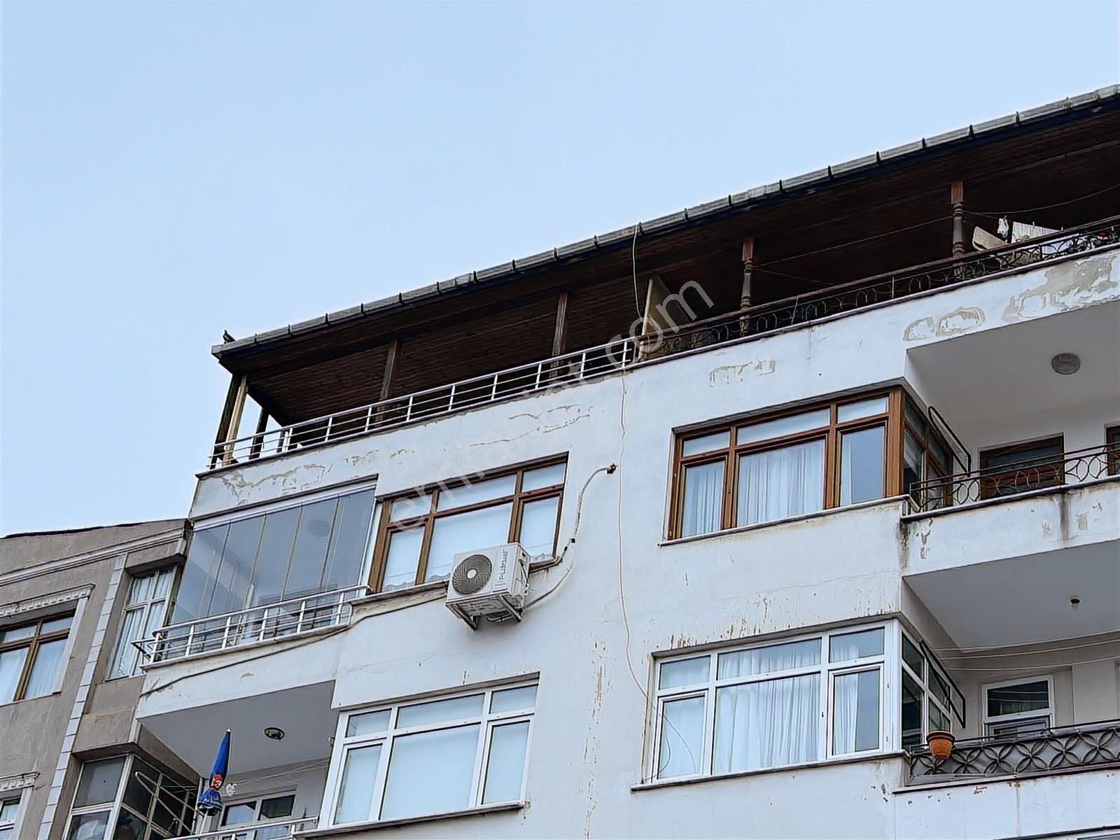 Üsküdar Çengelköy'de Net 108 M2 Teraslı 2+1 Kiralık Daire - Görsel 12