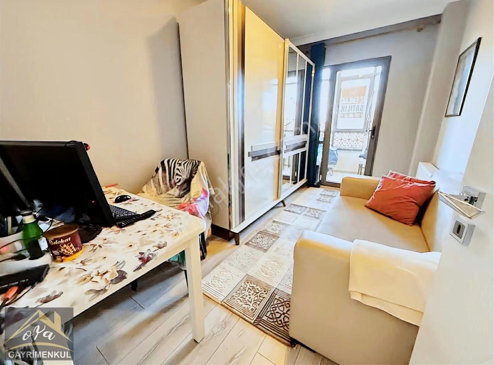 Akçay Oya Gayrimenkul'den Altınkum'da Ara Kat Köşe 2+1 Daire - Görsel 23
