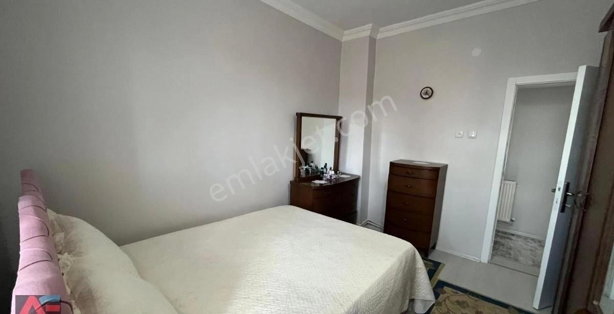 M.akif Ersoyda Bağımsız Kapalı Garajlı 2+1 Satılık Daire - Görsel 8