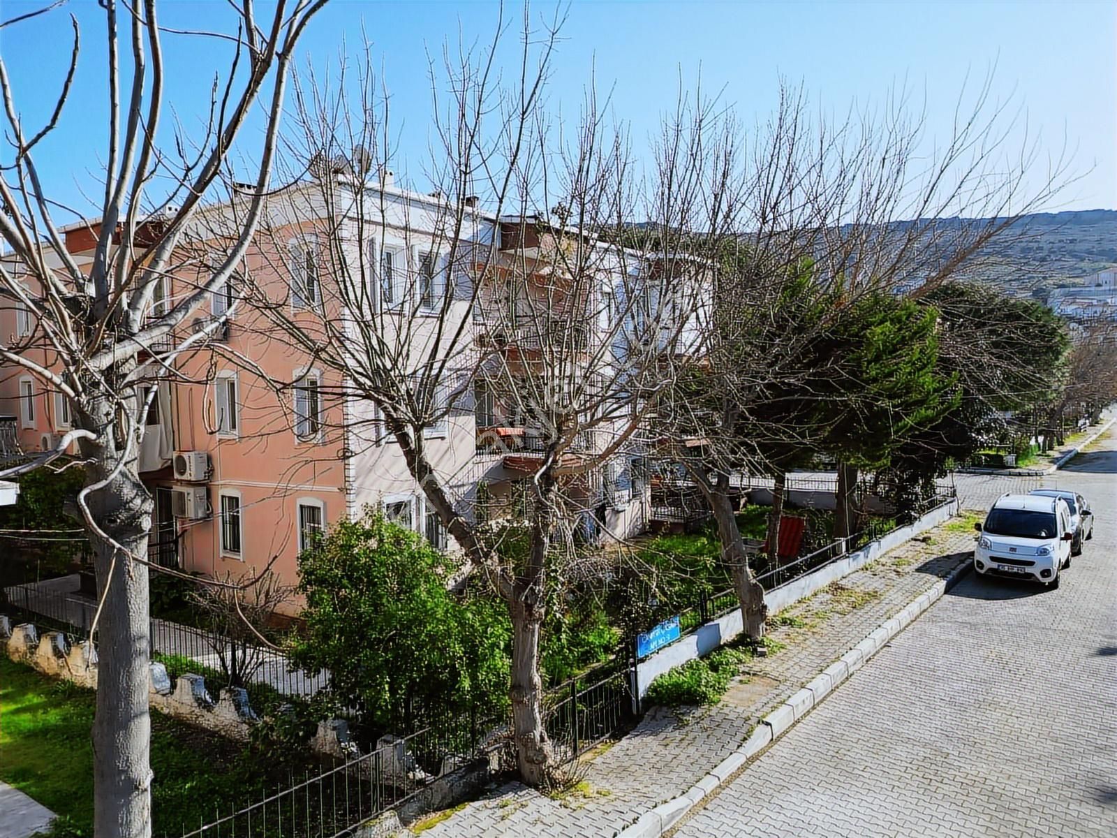 Foça Atatürk Mahallesinde Satılık 2+1 Daire - Görsel 19