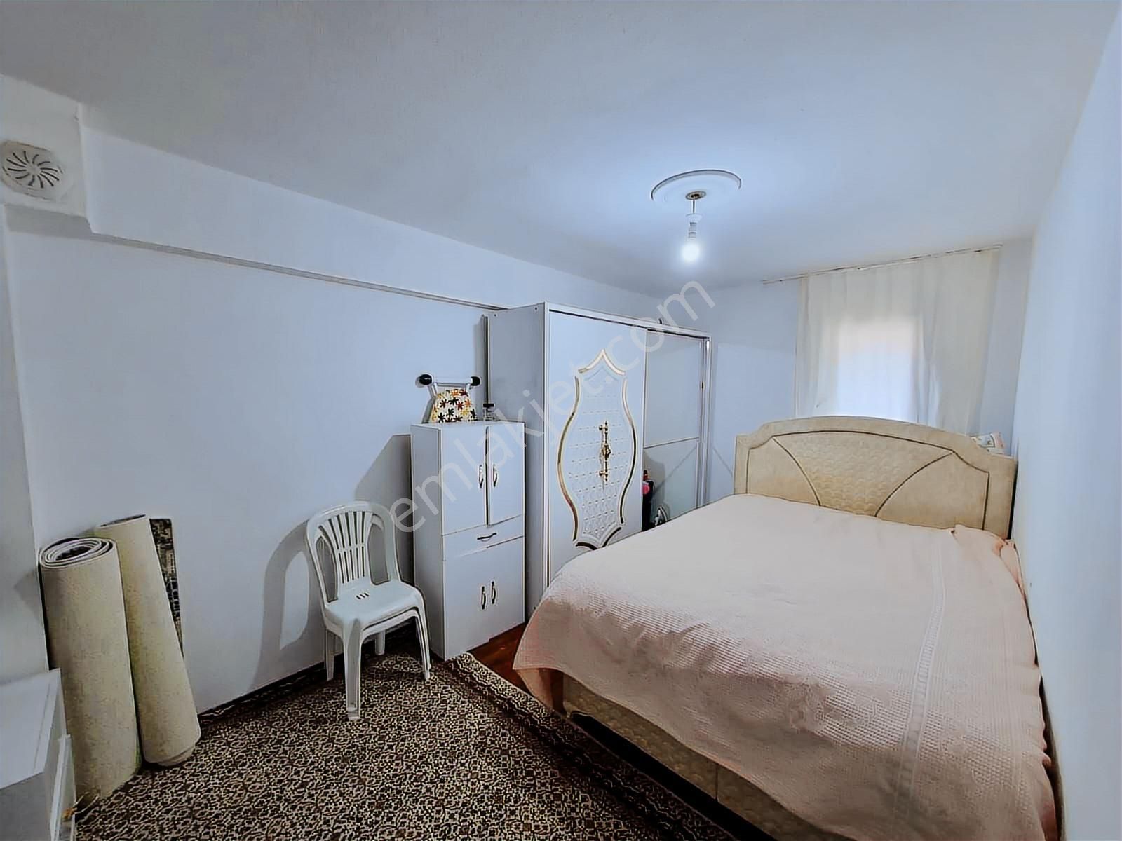 Foça Atatürk Mahallesinde Satılık 2+1 Daire - Görsel 28