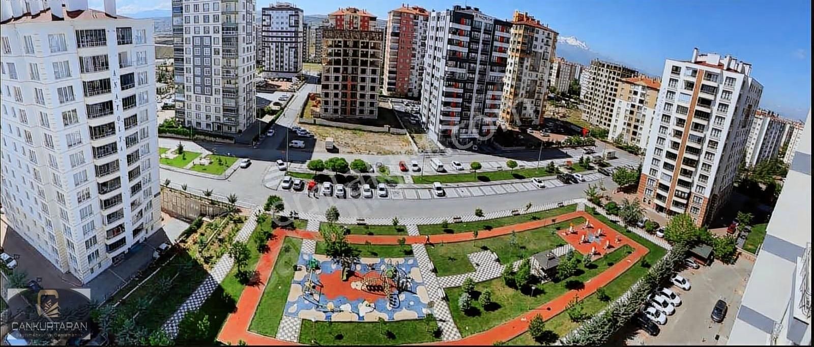 Zeybek Sitesinde Güney Cepheli Masrafsız Daire