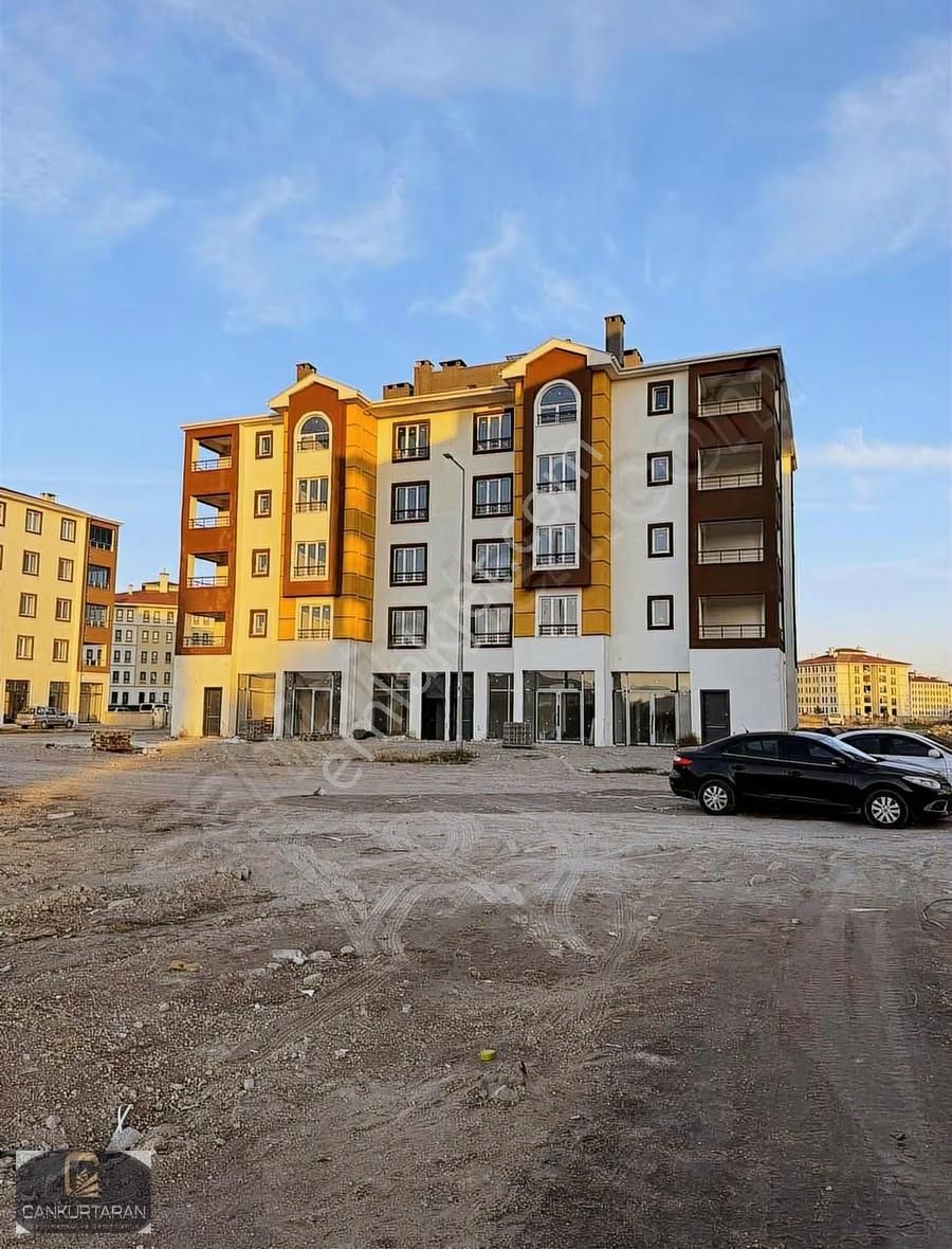 Hastane Kent Sitesinde Ara Kat Daire