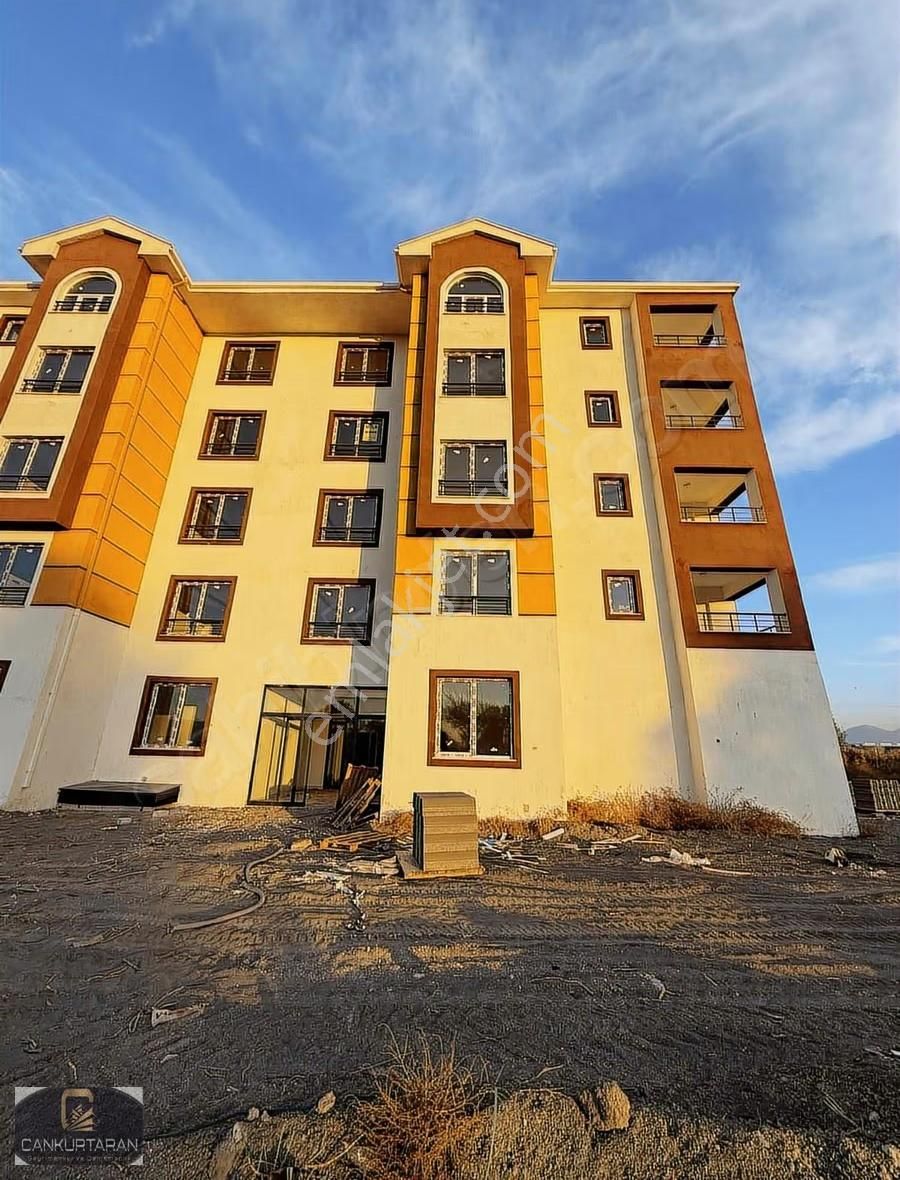 Hastane Kent Sitesinde Ara Kat Daire - Görsel 25