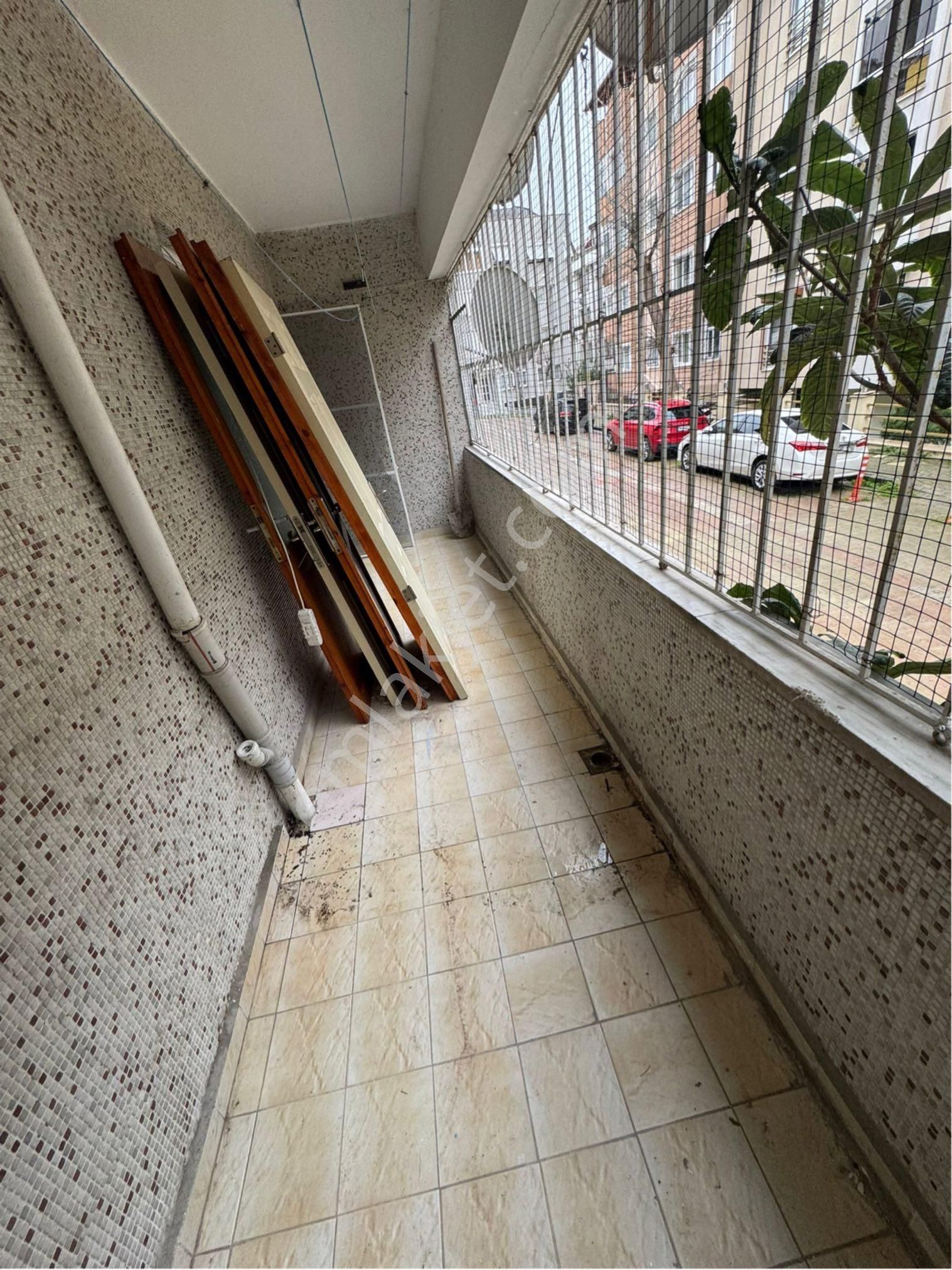Delta’dan 3+1 Sağlam Bina 130m2 Temiz Kiralık Yüksek Giriş Daire - Görsel 6