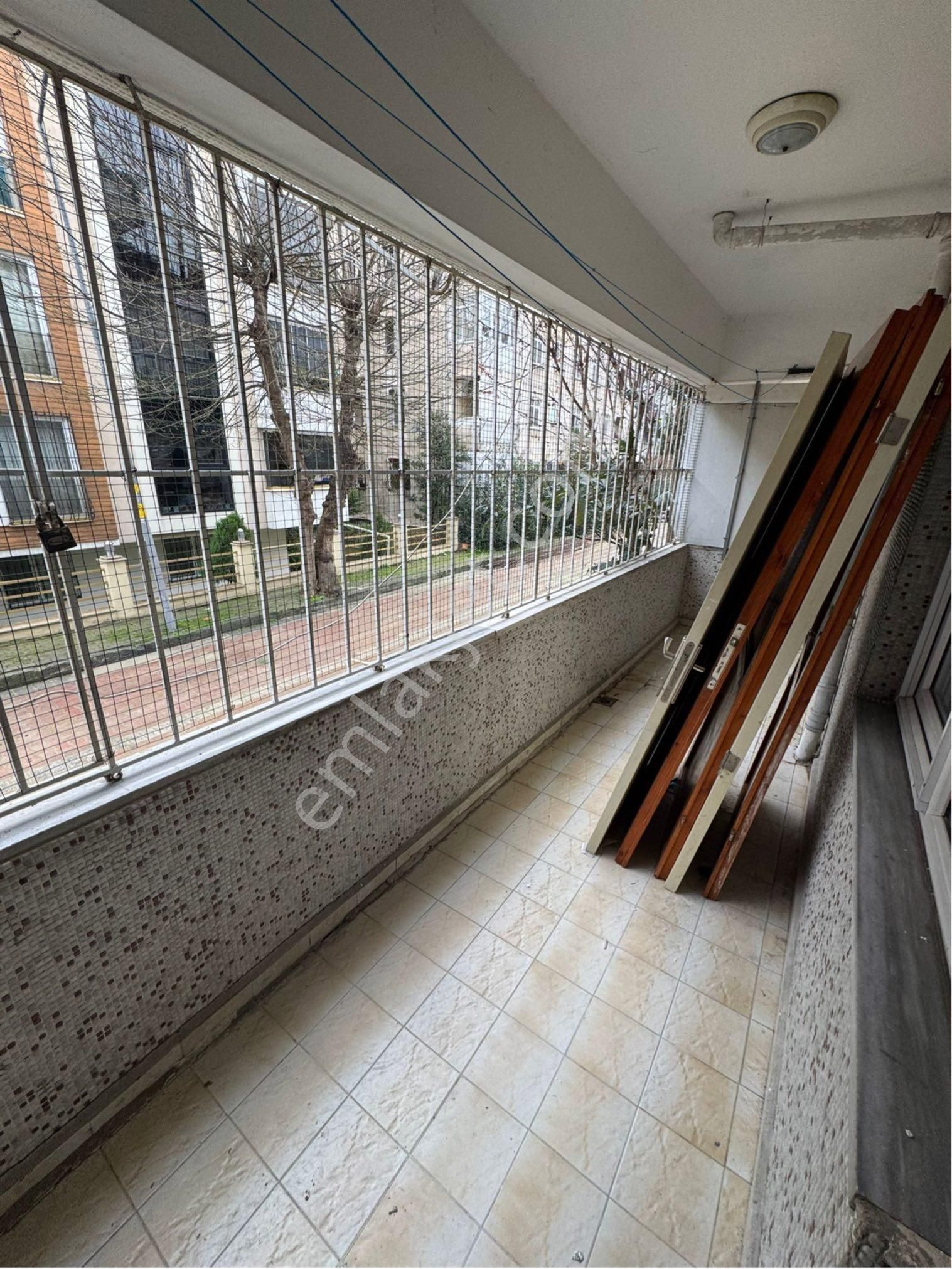 Delta’dan 3+1 Sağlam Bina 130m2 Temiz Kiralık Yüksek Giriş Daire - Görsel 2