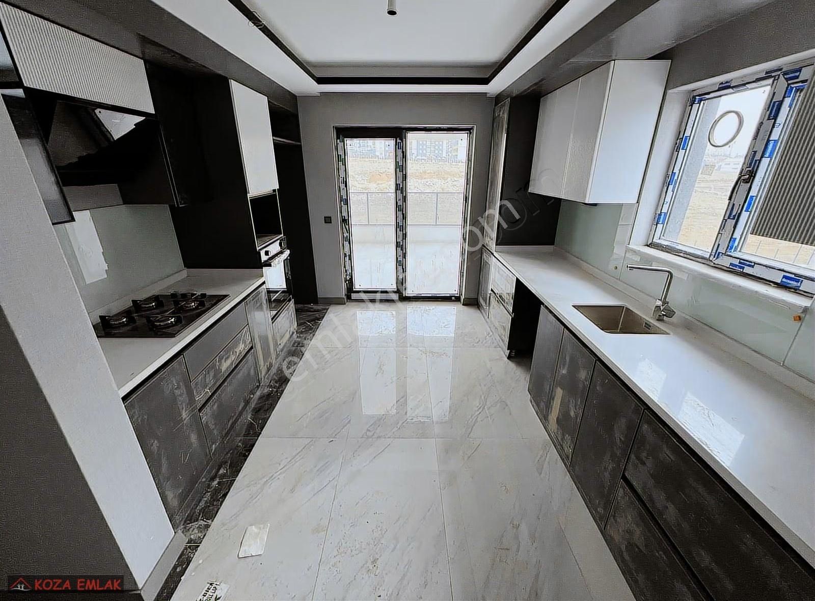 Koza Emlaktan Mevlana Mah. Melisa Garden'dan 3+1 Ara Katta Daire - Görsel 35