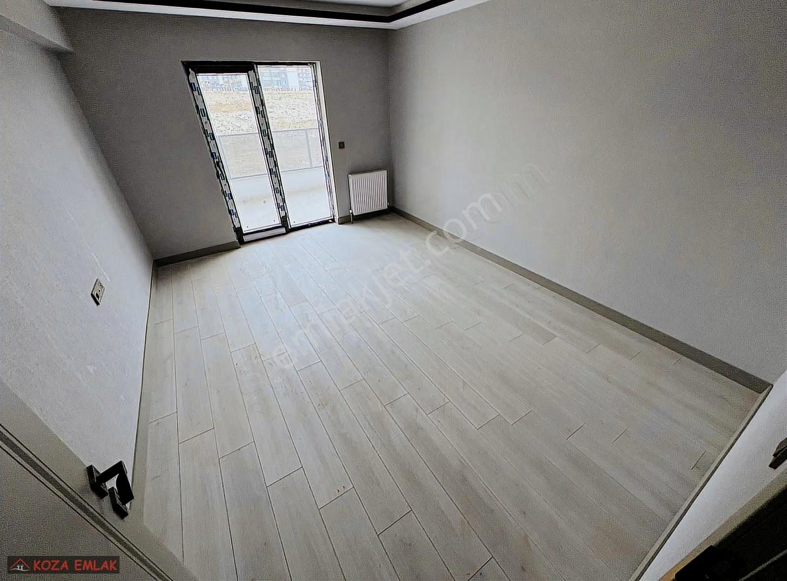 Koza Emlaktan Mevlana Mah. Melisa Garden'dan 3+1 Ara Katta Daire - Görsel 21