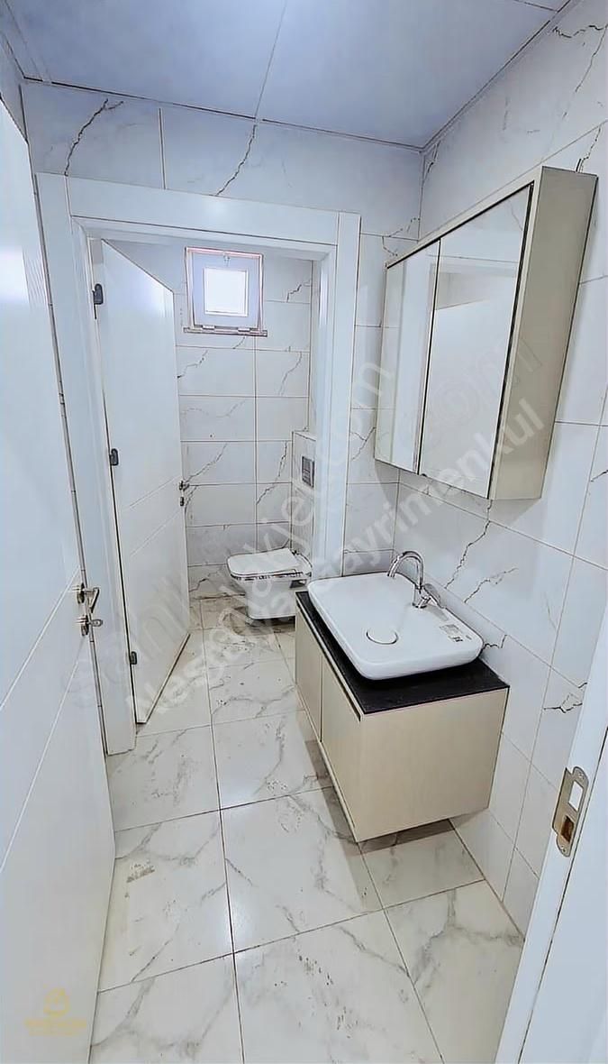 Göksu'da Site İçerisinde Havuzlu 2+1 Eşşiz Sıfır Lüx Daire - Görsel 11