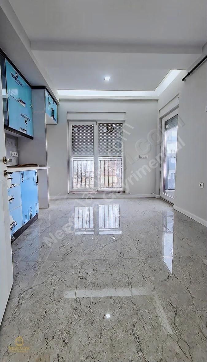 Göksu'da Site İçerisinde Havuzlu 2+1 Eşşiz Sıfır Lüx Daire - Görsel 31