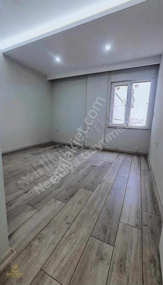 Göksu'da Site İçerisinde Havuzlu 2+1 Eşşiz Sıfır Lüx Daire - Görsel 12