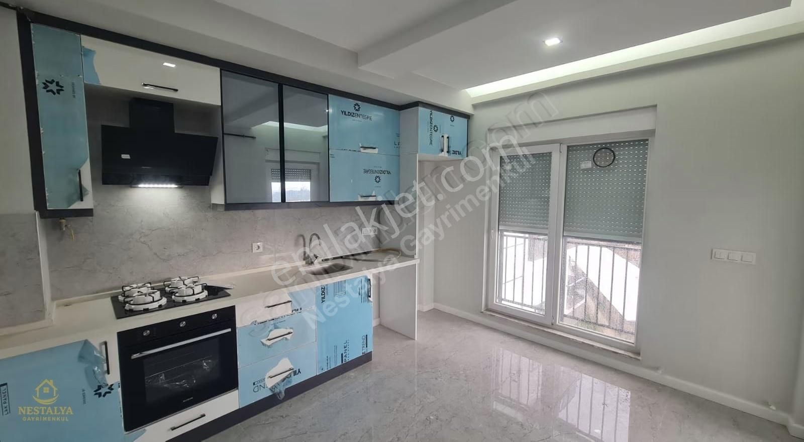 Göksu'da Site İçerisinde Havuzlu 2+1 Eşşiz Sıfır Lüx Daire