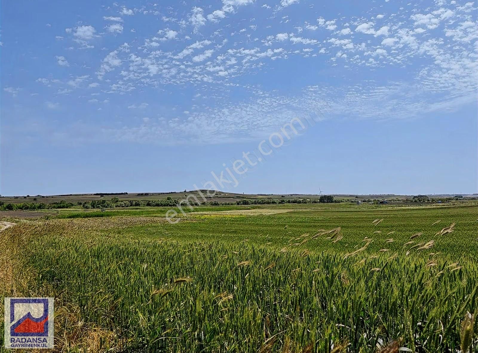 Silivri Seymen'de 440 M2 Satılık Arsa