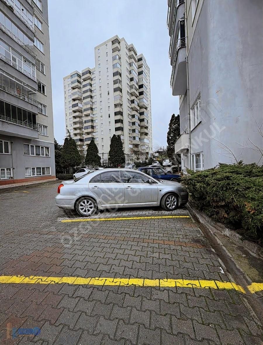 Özgürce Gyd'den Kristal Cam Sitesinde 3+1 Ara Kat Daire - Görsel 30