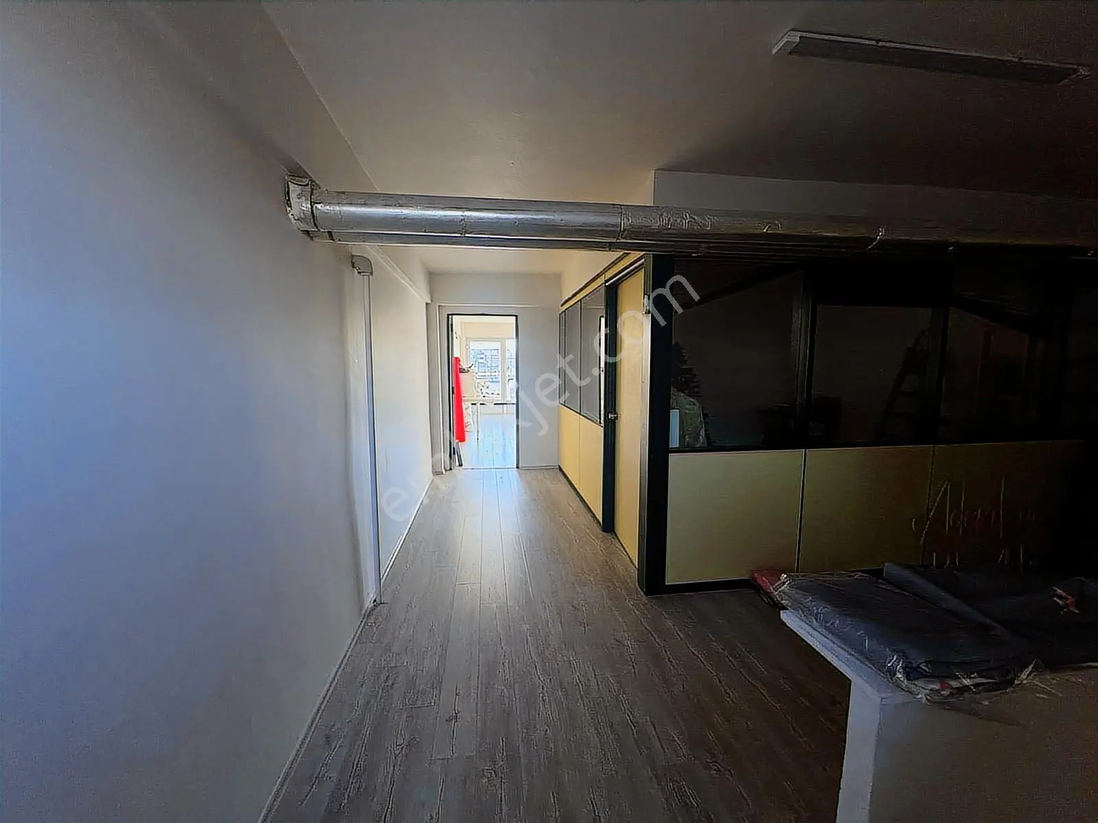 Millet Mah'de Devren Kiralık 160 M2 Dükkan - İşyeri - Görsel 3