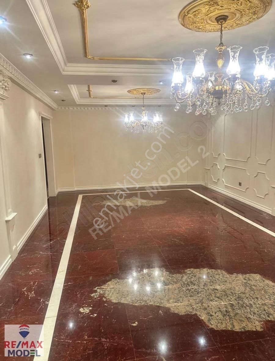 Gölkent Konutlarında Özel Tasarım 4+1 Lüks Kiralık Daire - Görsel 11