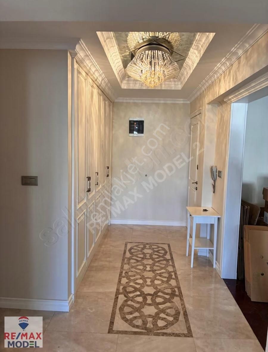 Gölkent Konutlarında Özel Tasarım 4+1 Lüks Kiralık Daire - Görsel 2