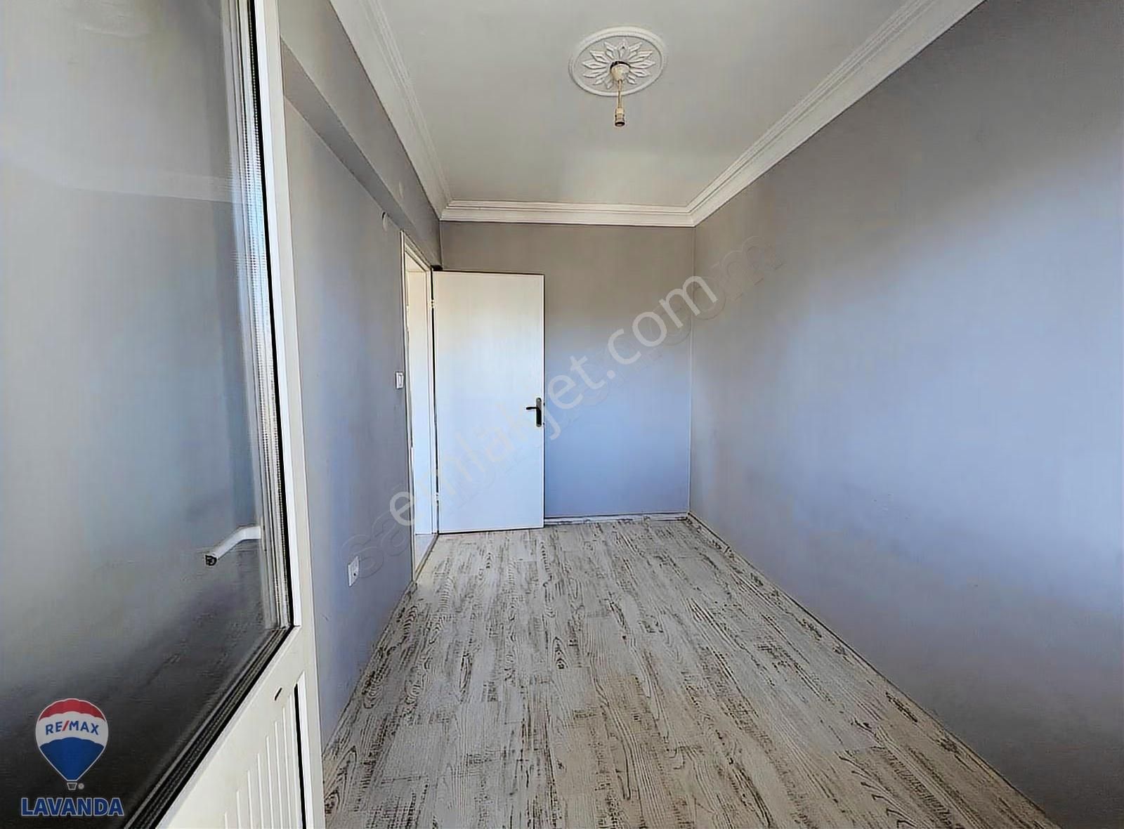 Remax Lavanda Dan Belediye Konutlarında Satılık 3+1 - Görsel 4