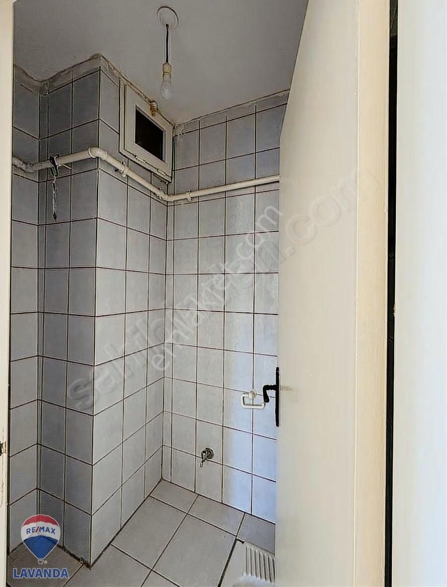 Remax Lavanda Dan Belediye Konutlarında Satılık 3+1 - Görsel 21