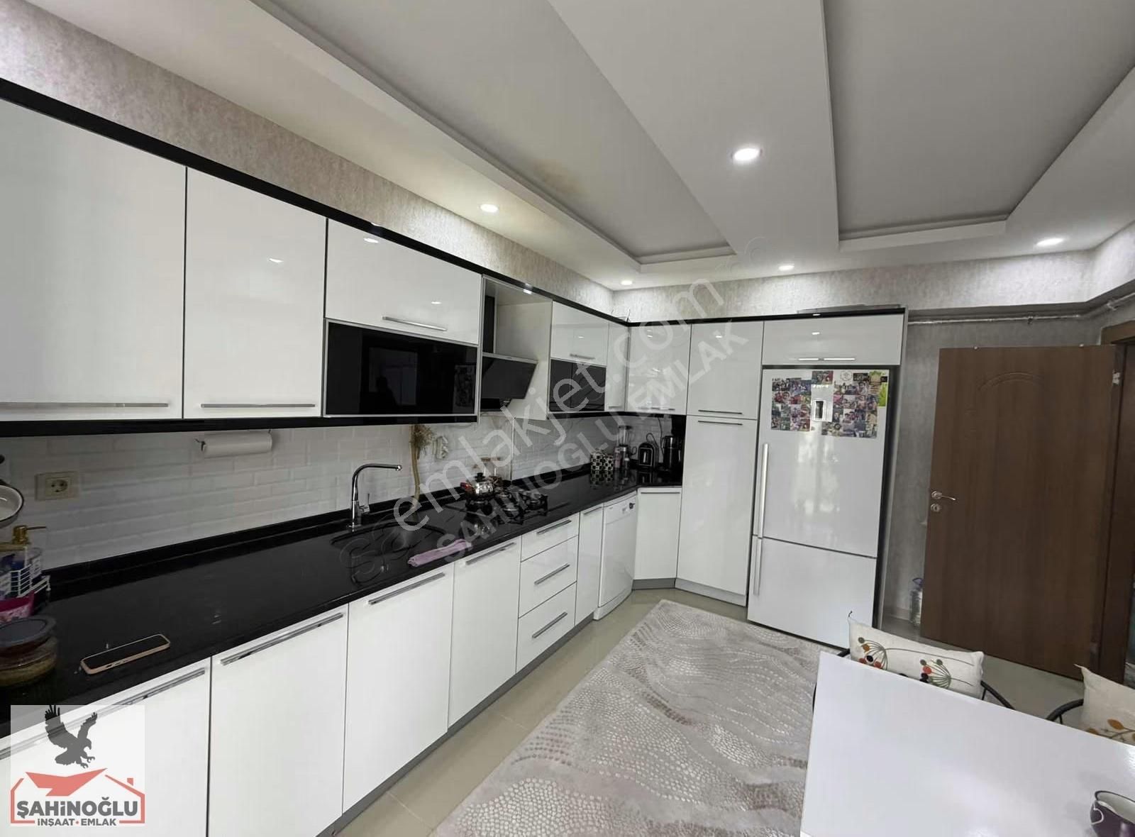 Csm Gayrimenkul Den Yaşampark Sitende Full Yapılı 4+1 - Görsel 30