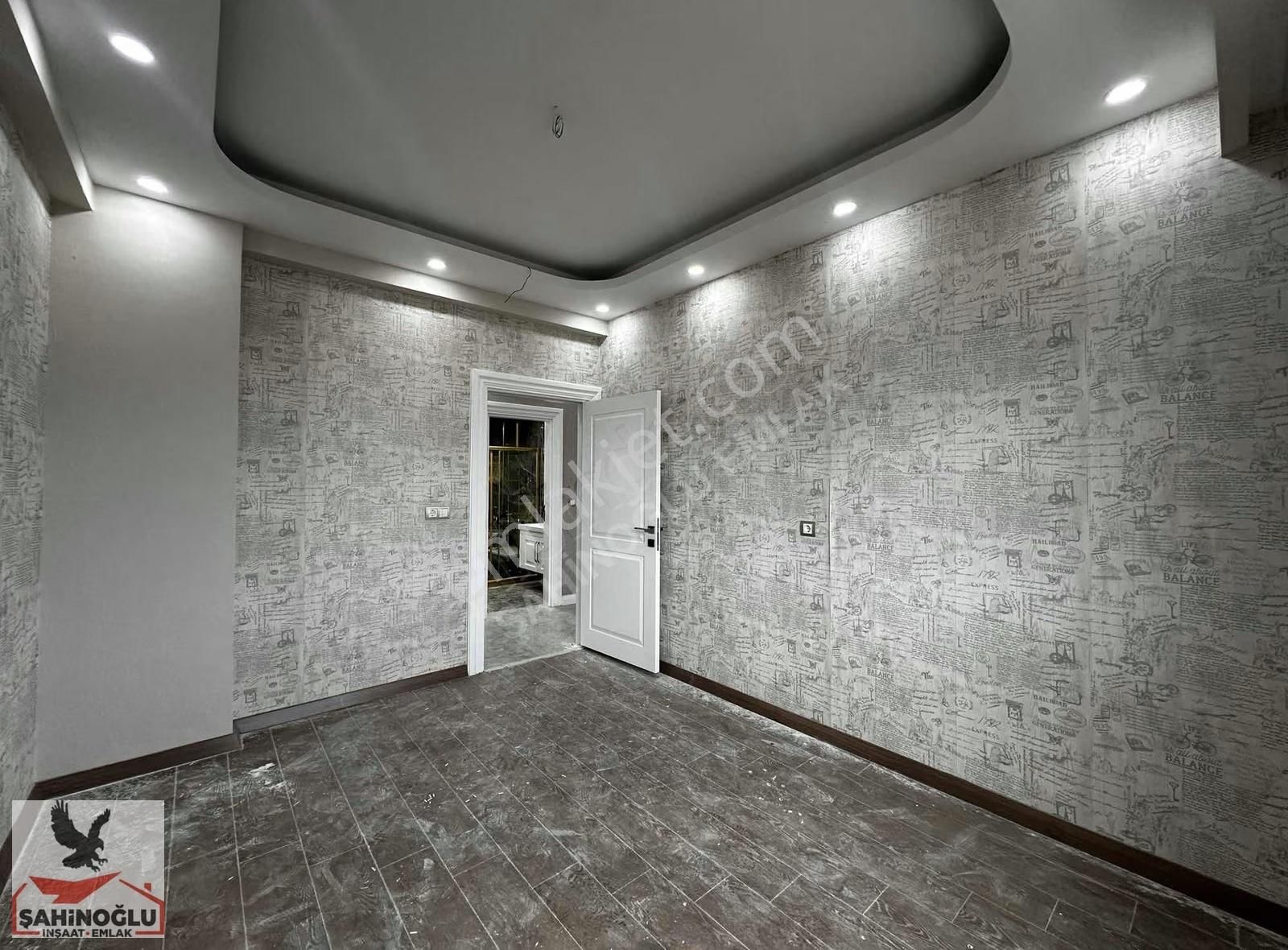 Atakent'te Satılık 4+1 Lüks Daire, 200m², Yeni Bina - Görsel 16