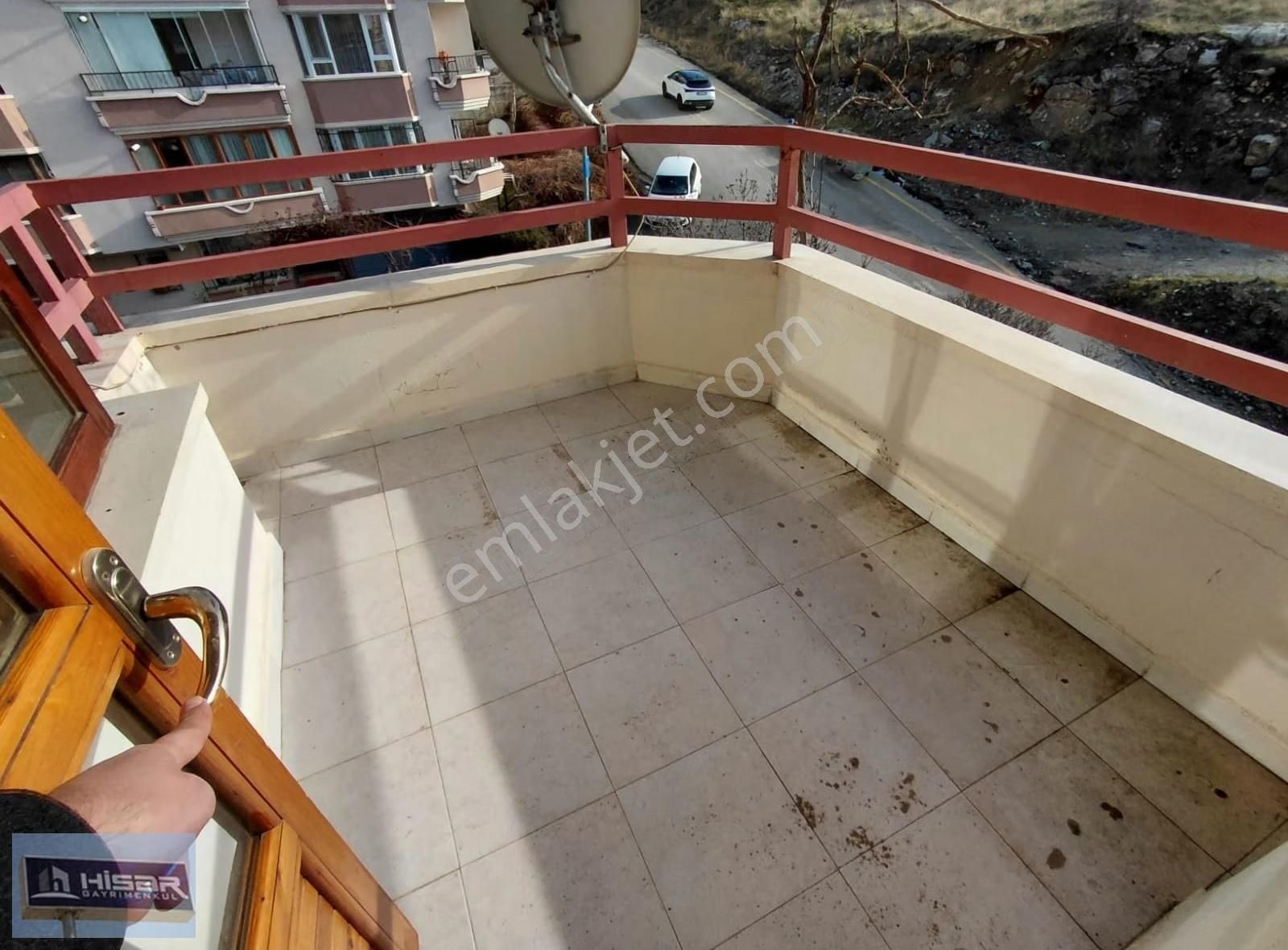 Hisar'dan Dikmen Cd Üstü Orta Kat Güney Cepheli Asansör+otopark - Görsel 20