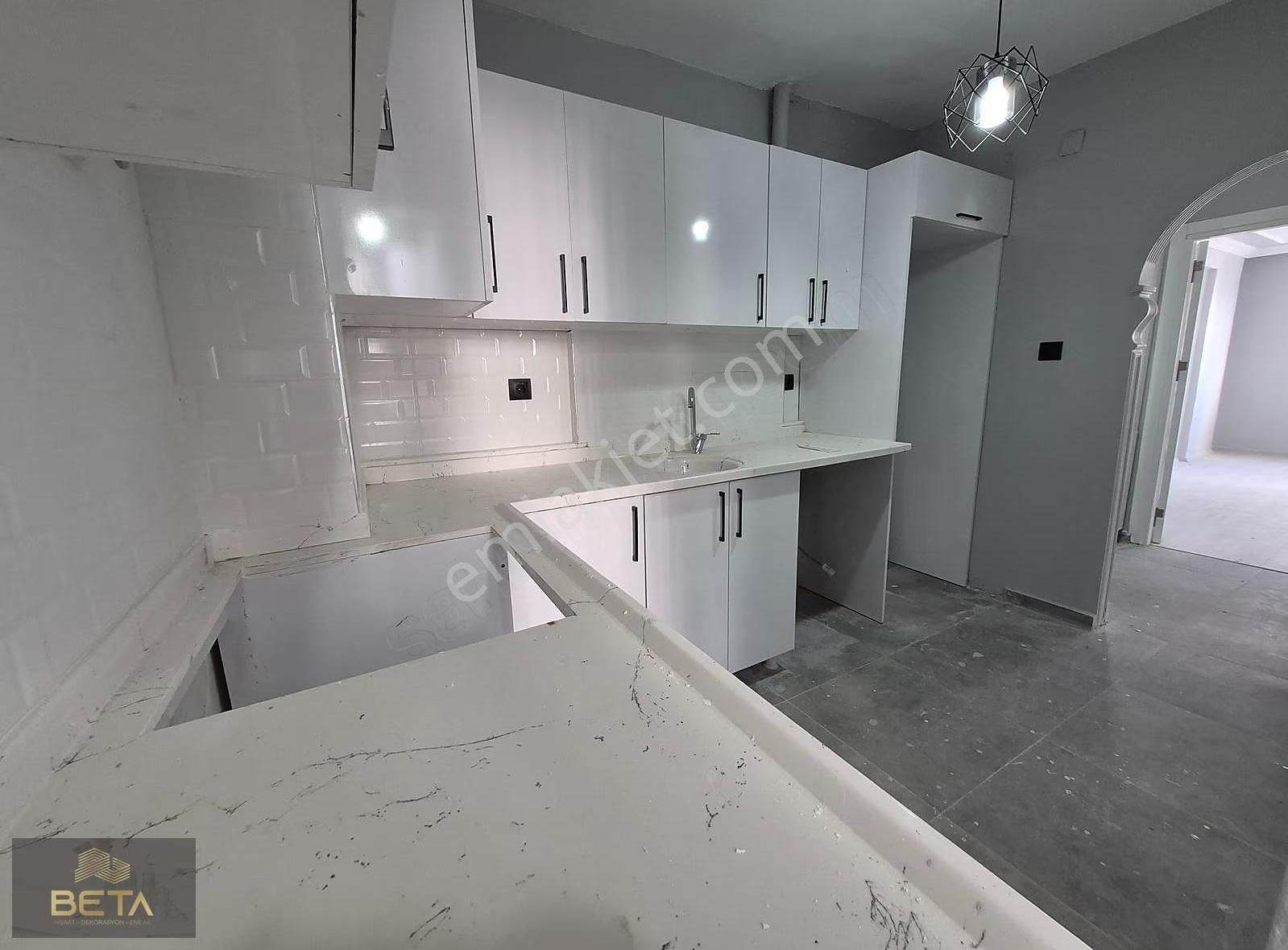 Belediye Evleri Şırdancı Cumali Civarı Çok Cazip İçi Yapılı 2+1 - Görsel 22