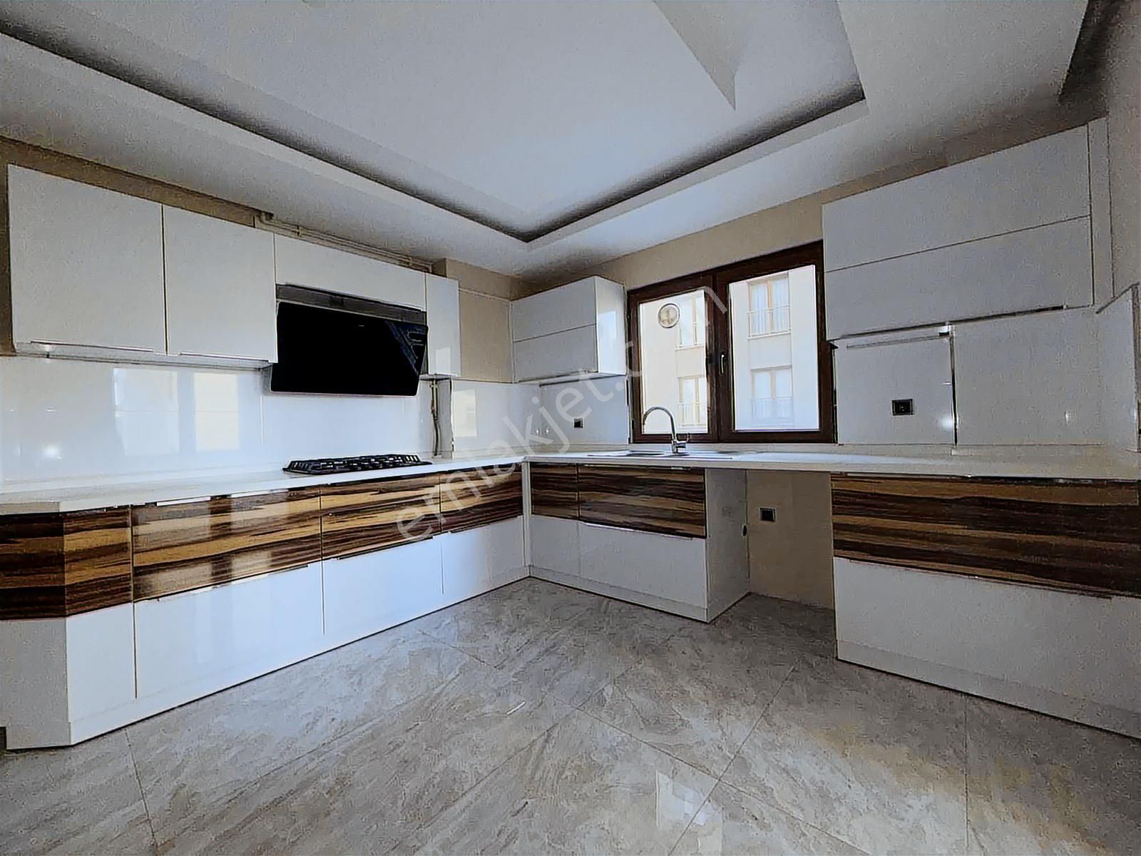 Balat Oramanına Komşu 4+1 Kiralık Daire - Görsel 28