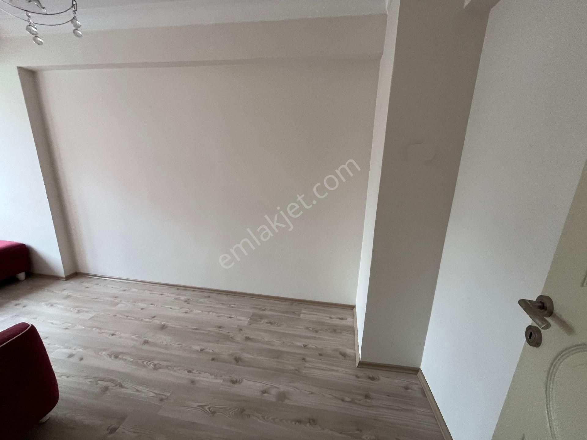 Elmasbahçeler'de Asansörlü 10 Yıllık Satılık 2+1 Daire - Görsel 17