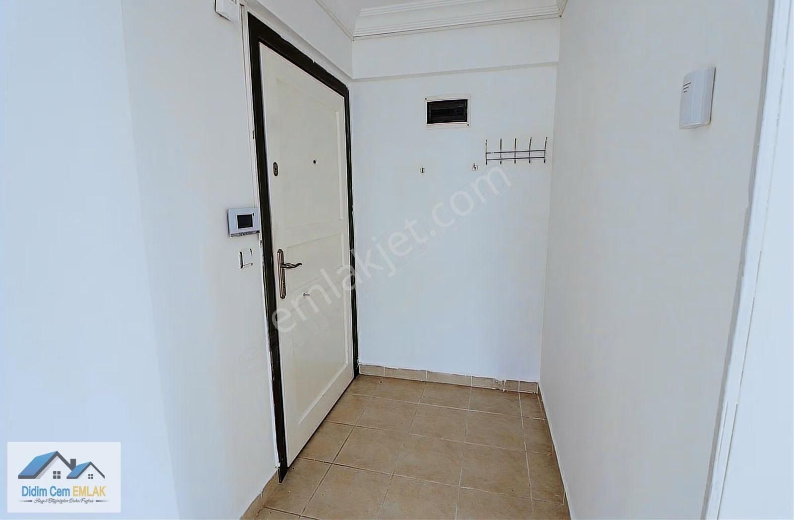 Büyük Migros Arkasında 3+1 Kiralık Dublex Daire