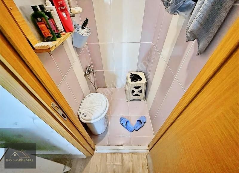Has Gayrimenkul Hastane Yakını Sitede 3+1 Yapılı Geniş Daire - Görsel 4