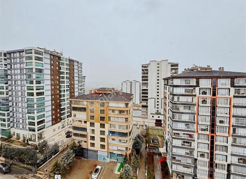 Has Gayrimenkul Hastane Yakını Sitede 3+1 Yapılı Geniş Daire - Görsel 33