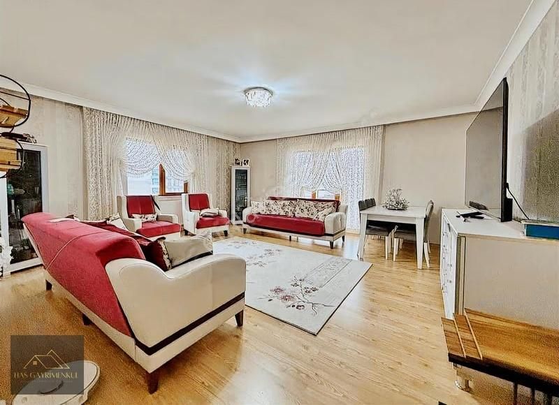 Has Gayrimenkul Hastane Yakını Sitede 3+1 Yapılı Geniş Daire - Görsel 17