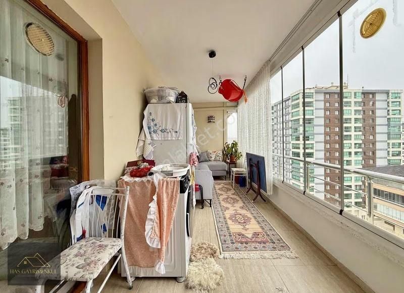 Has Gayrimenkul Hastane Yakını Sitede 3+1 Yapılı Geniş Daire - Görsel 35