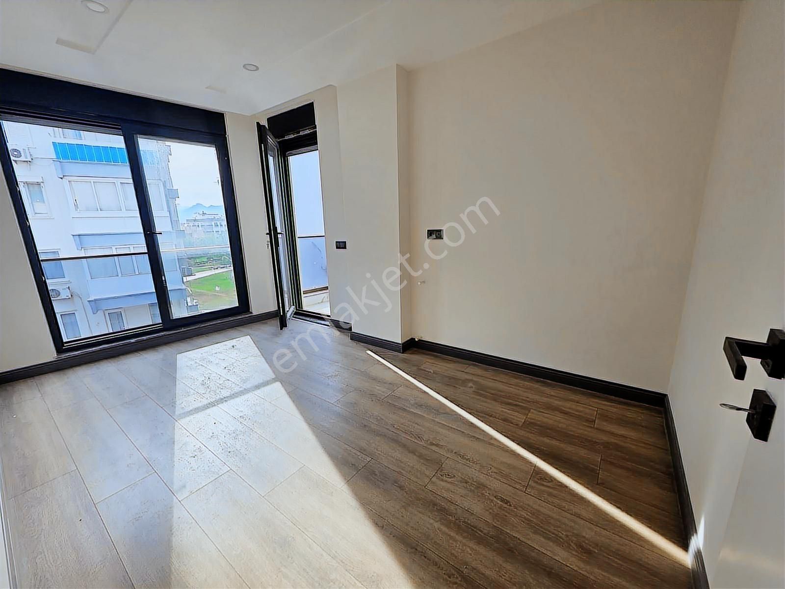 Işıklar'da Kiralık 2+1 Sıfır Daire - Görsel 6