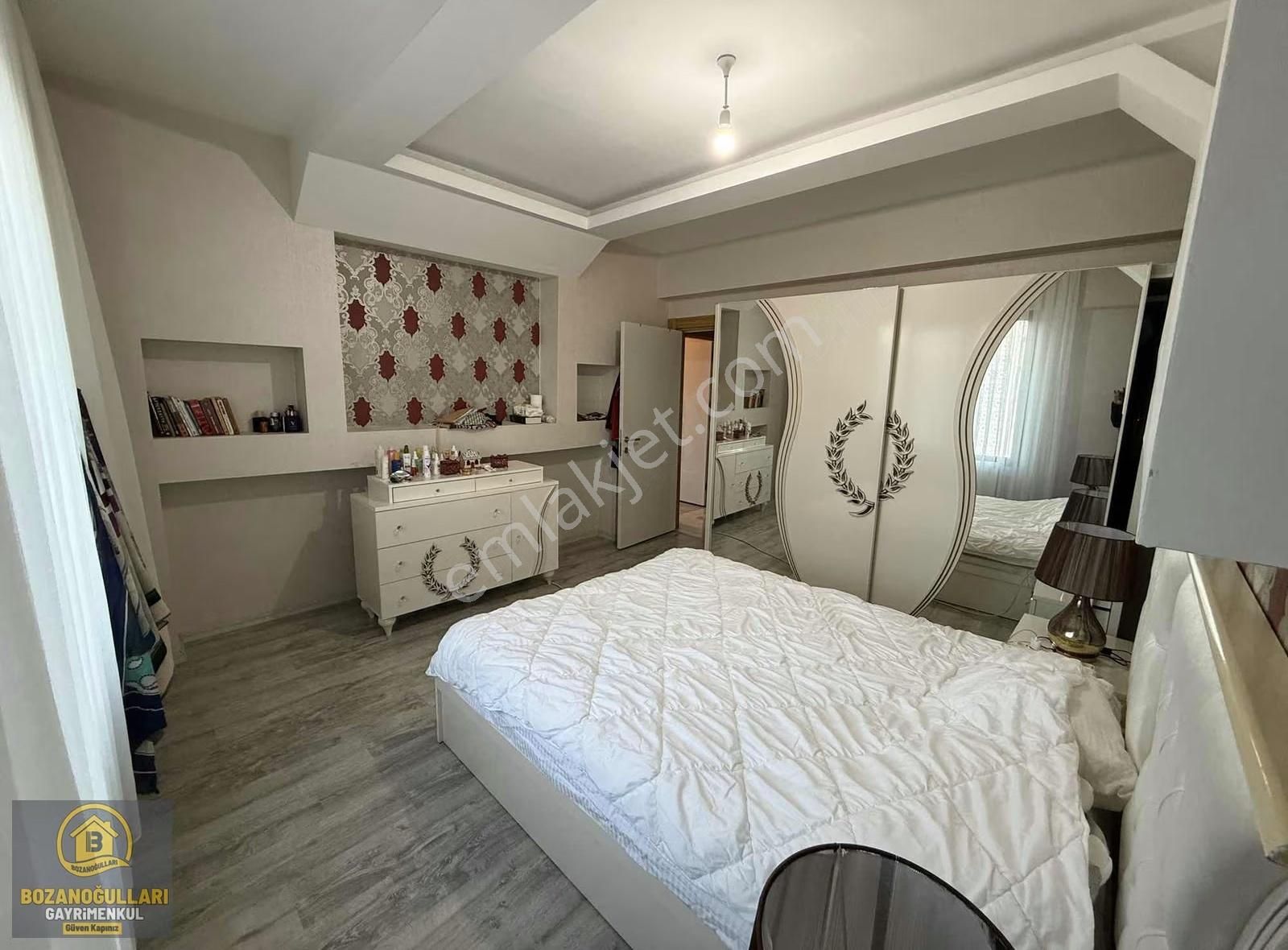 Bozanoğullarından 75.yola 2.parsel 4+1 240 M2 Satılık Daire - Görsel 17