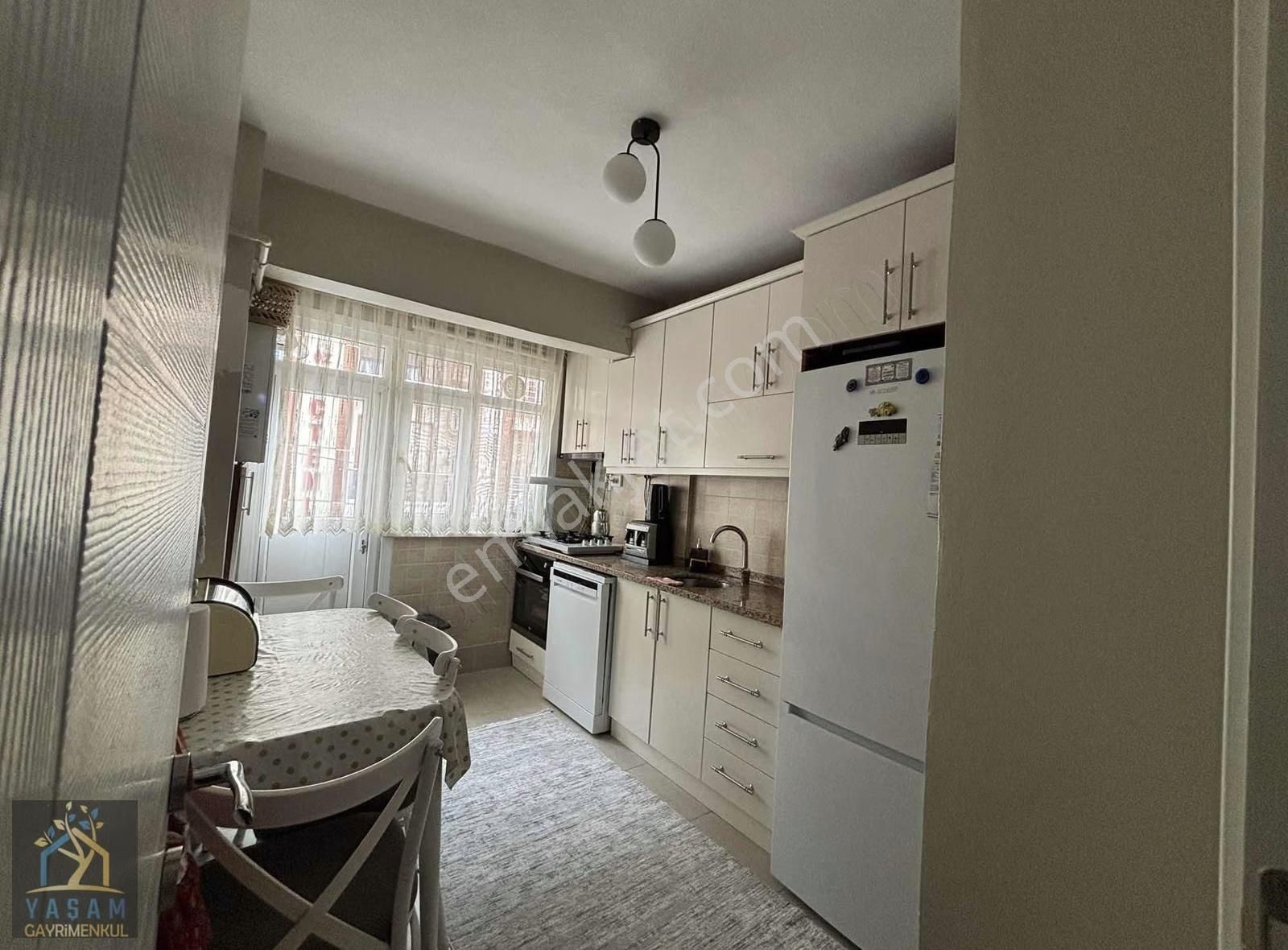 Yaşam Dan Nene Hatun Mah Satılık 2 Kat 2+1 Daire Metroya Yakın - Görsel 26