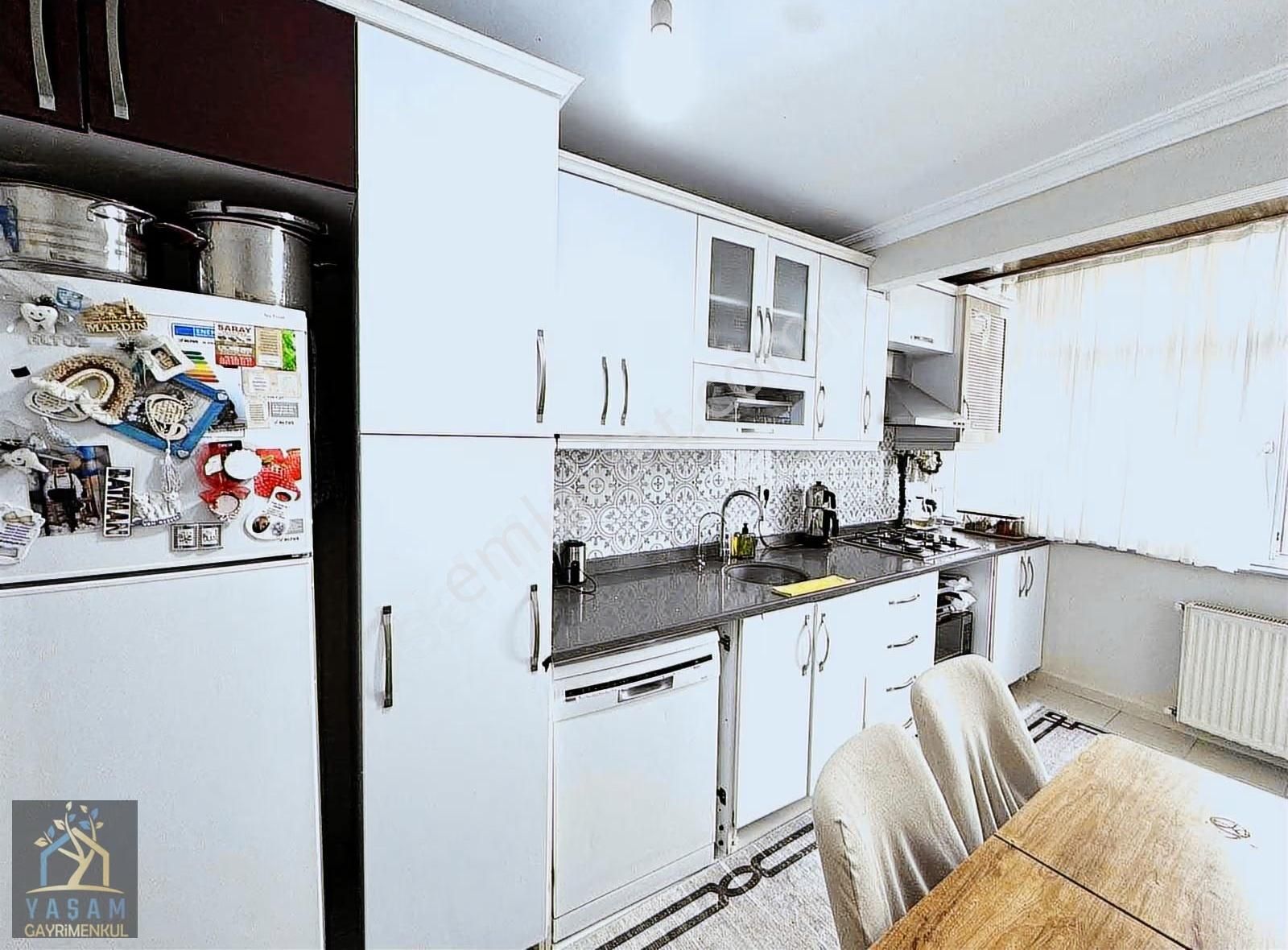 Yaşam Dan Nene Hatun Mah Satılık 2+1 Daire Metroya Yakın - Görsel 14