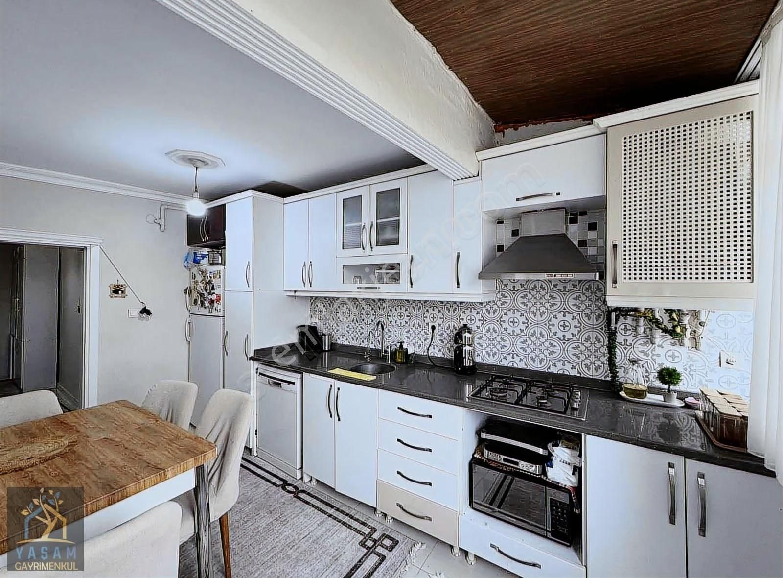 Yaşam Dan Nene Hatun Mah Satılık 2+1 Daire Metroya Yakın - Görsel 7