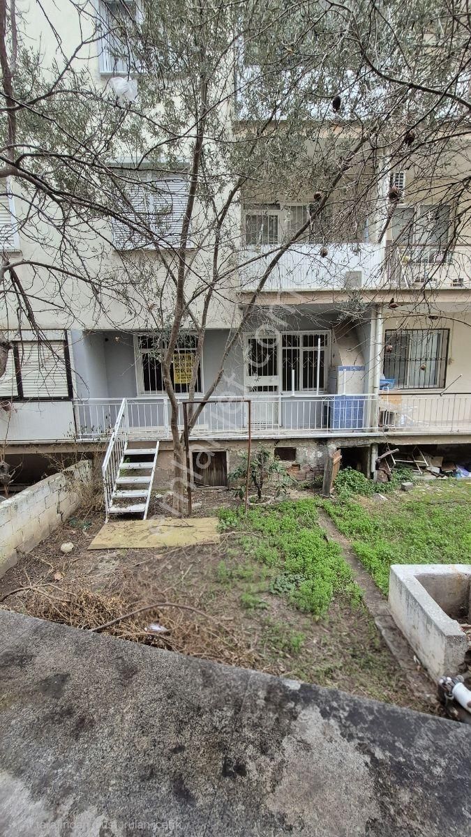 Dikili Merkezde Denize Sıfır Kiralık Bahçeli Daire - Görsel 6